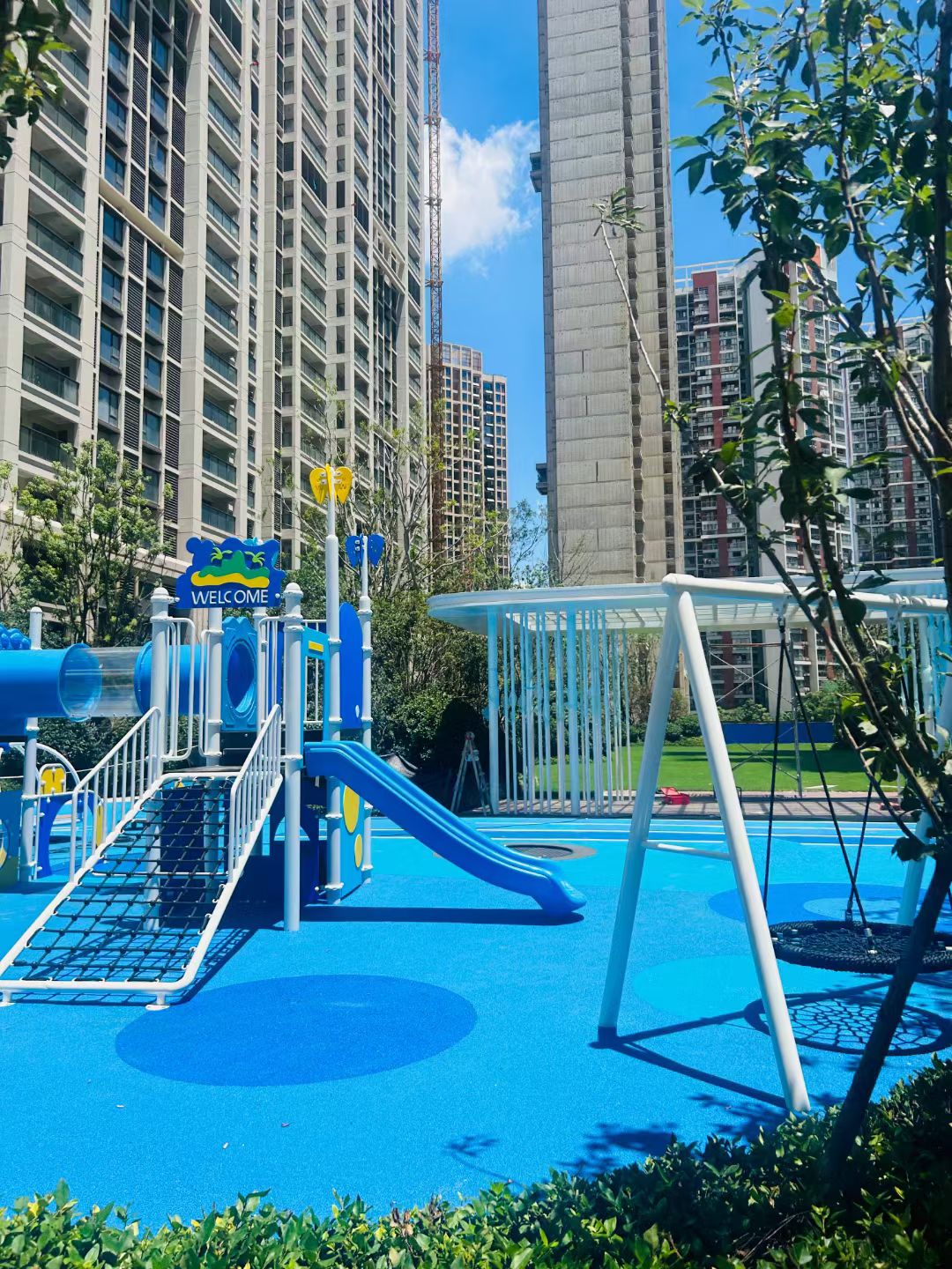 成都市学校球场多少钱