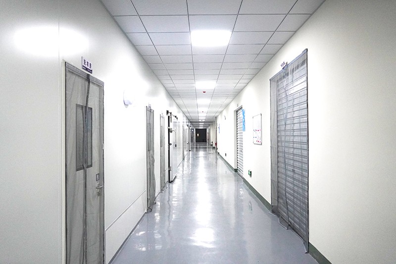 五香烤鸭