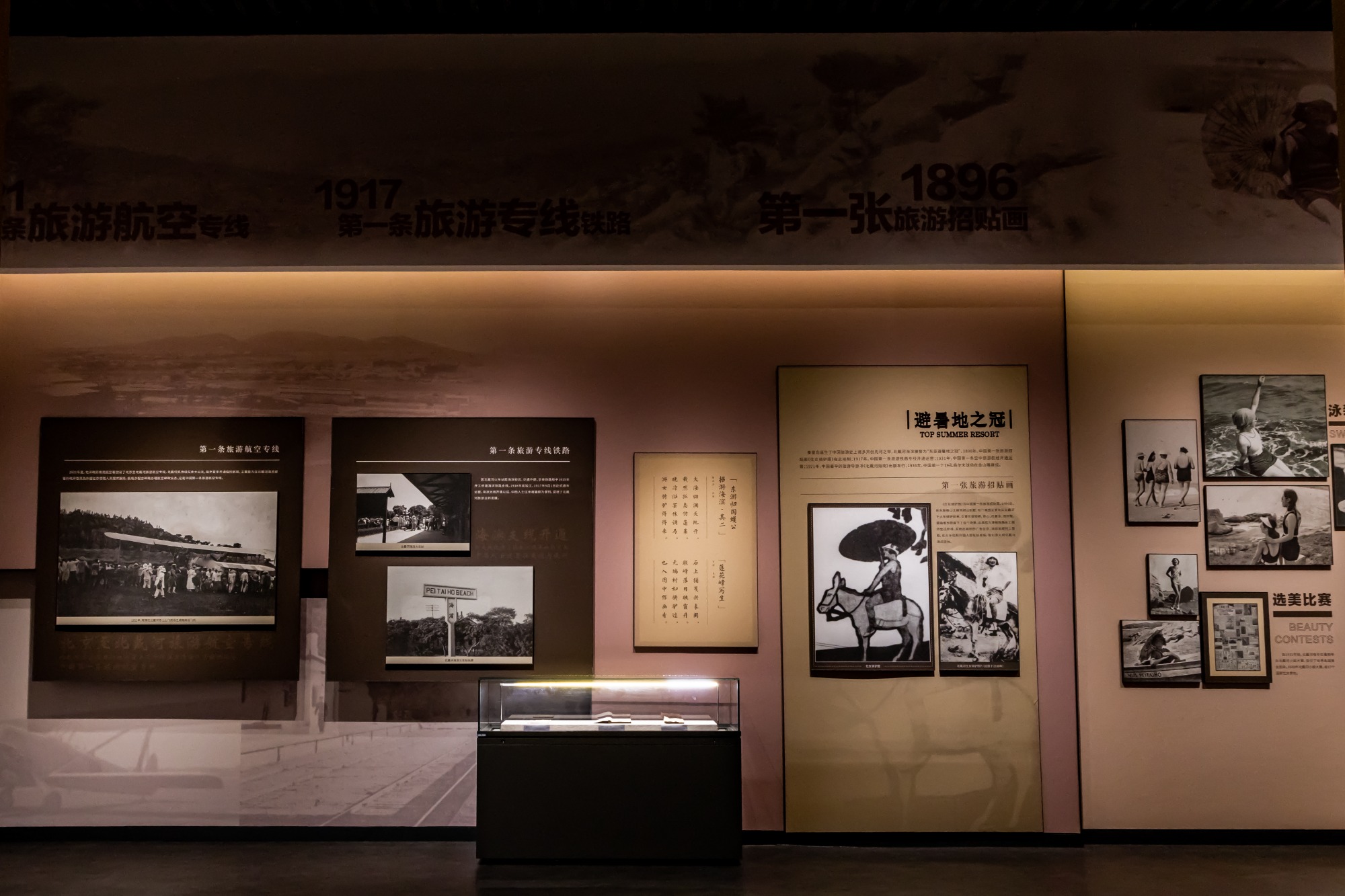 汕头沿墙展柜 - 独立展柜源头工厂产品展示