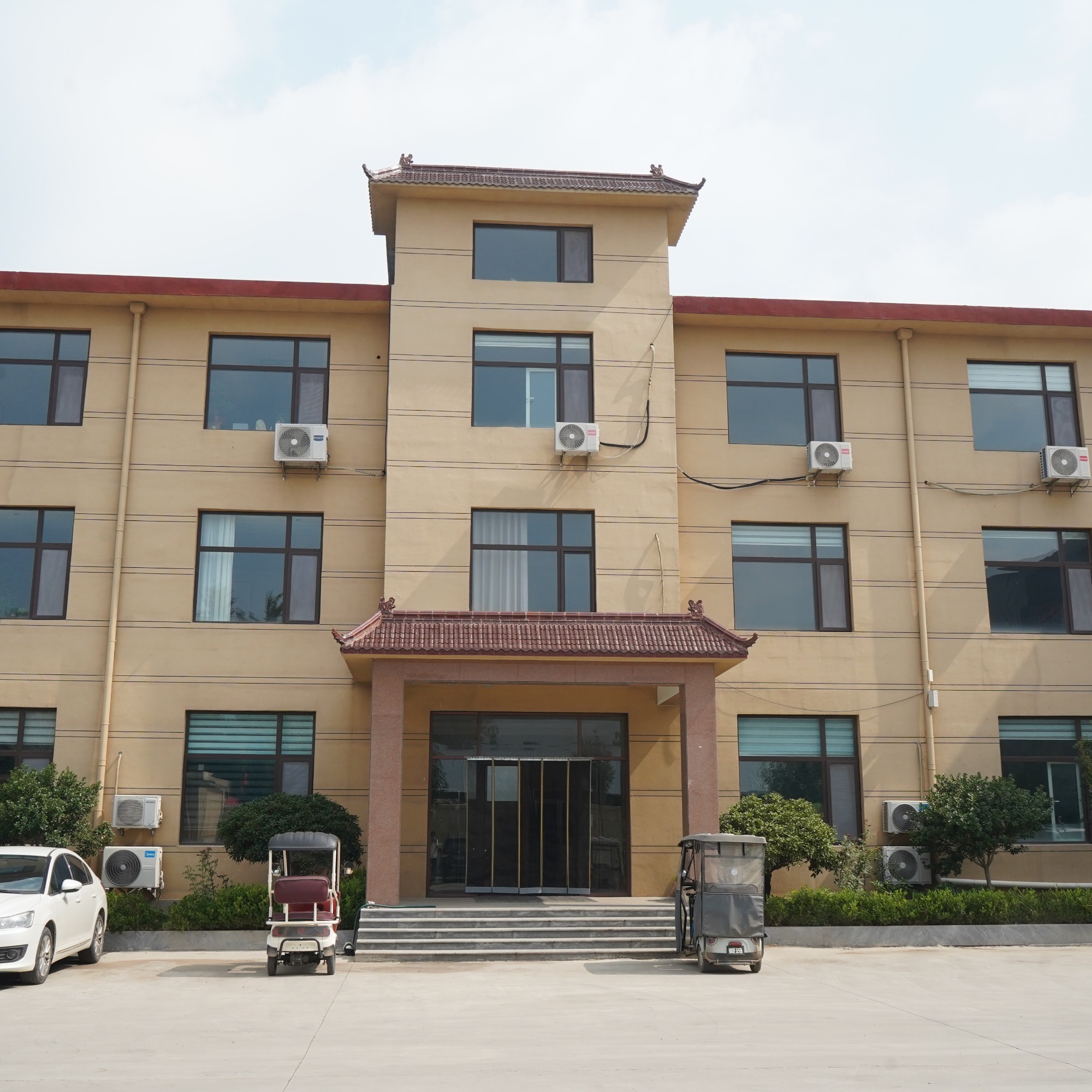 诸暨市内河挖泥船