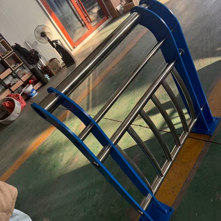 不锈钢护栏 - 不锈钢桥梁护栏品牌系列产品