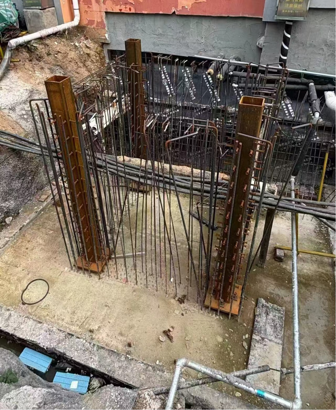 宁河镀锌钢结构-重卡光伏车棚厂家钢结构产品