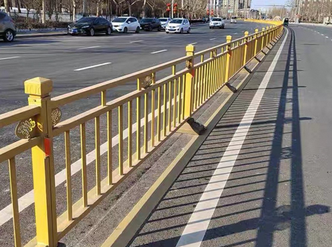 丹东围墙锌钢护栏厂家产品-自建房围墙栏杆