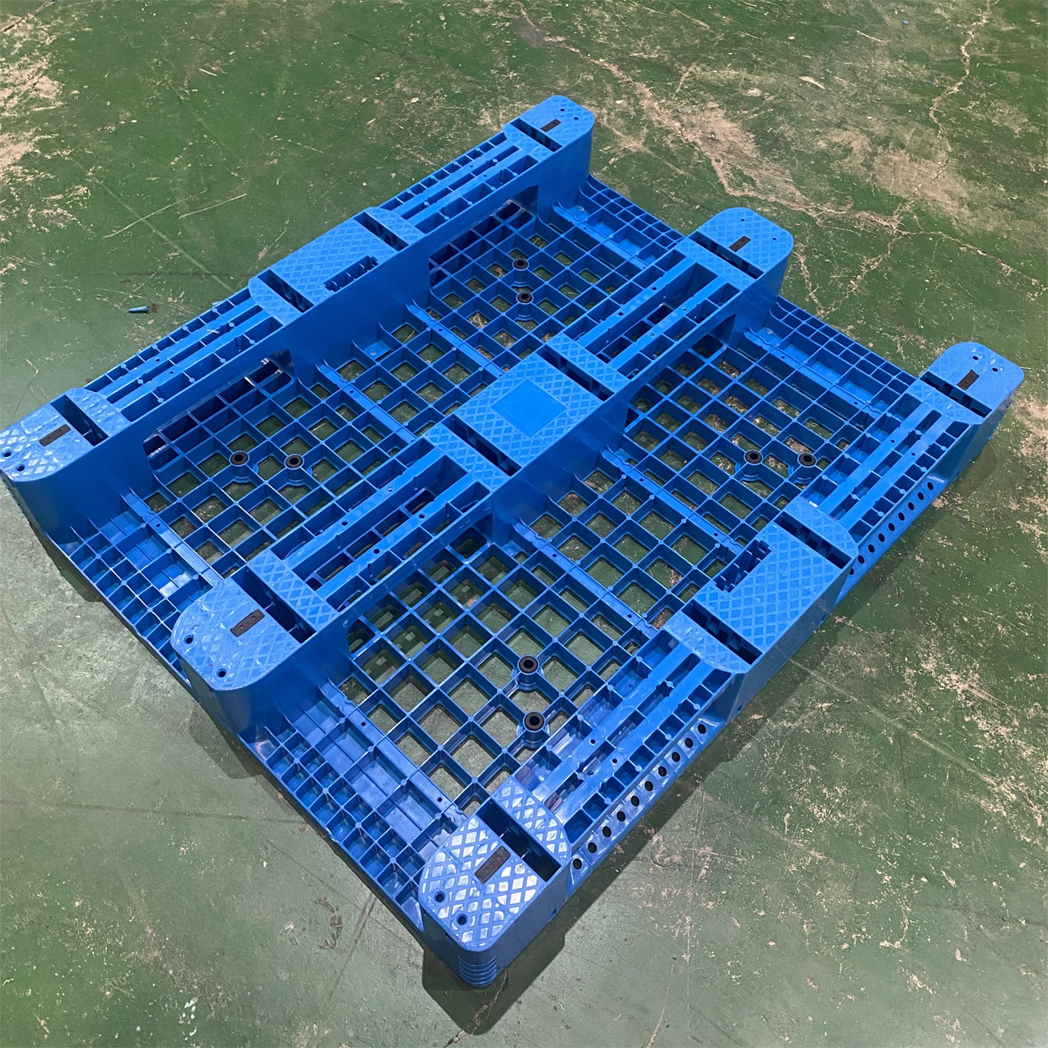 渭南诸城塑料托盘-种鸡漏粪板生产商产品