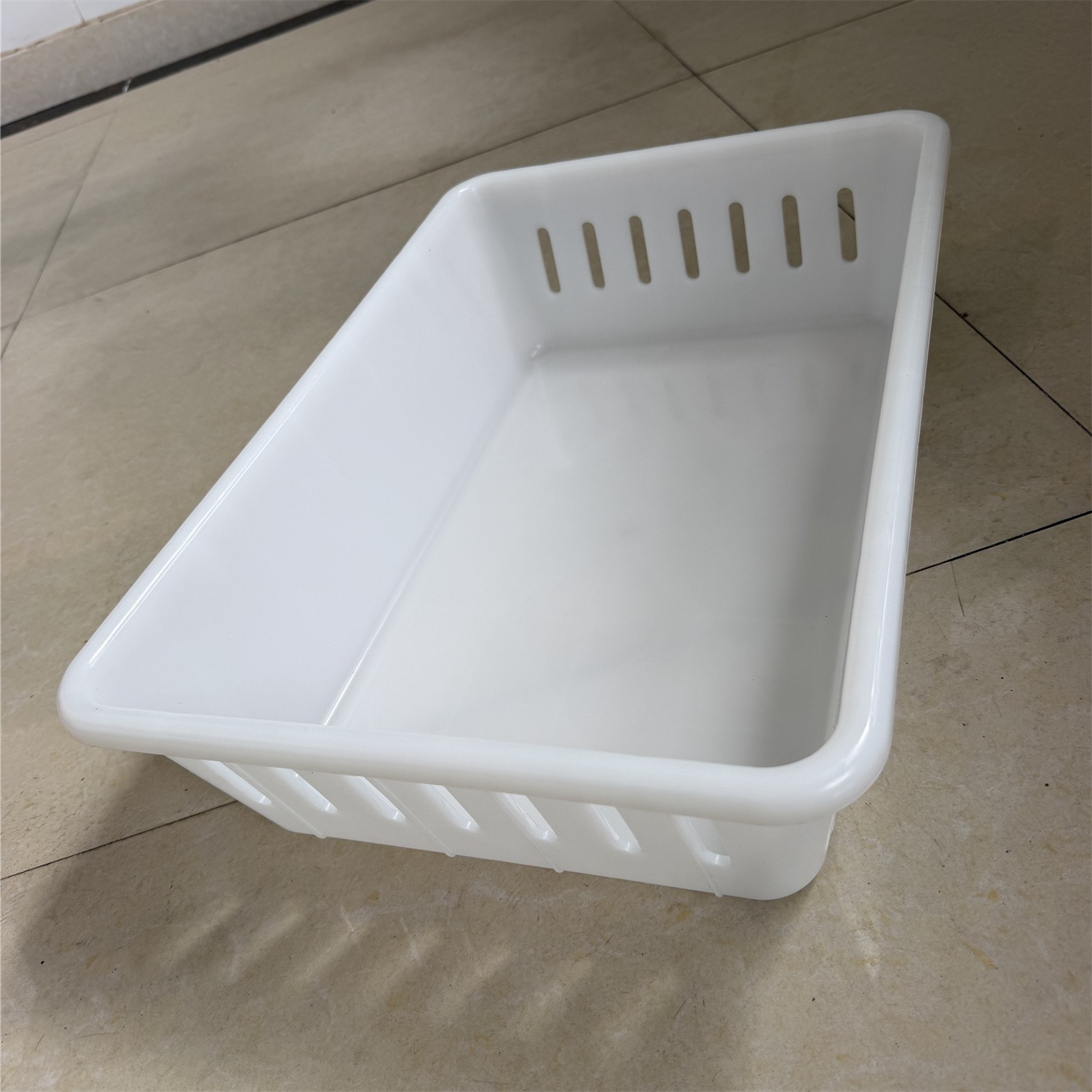 渭南物流箱周转箱-种鸡漏粪板生产商产品