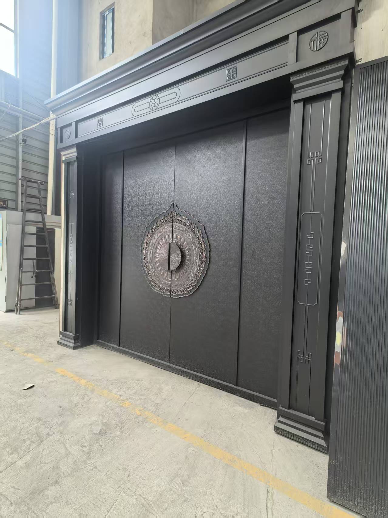 自建房别墅大门天地国亲师位神龛制造工厂款式图
