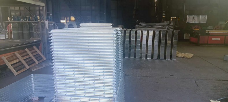 江阴镀锌铁皮通风管-螺旋风管制造商产品实拍