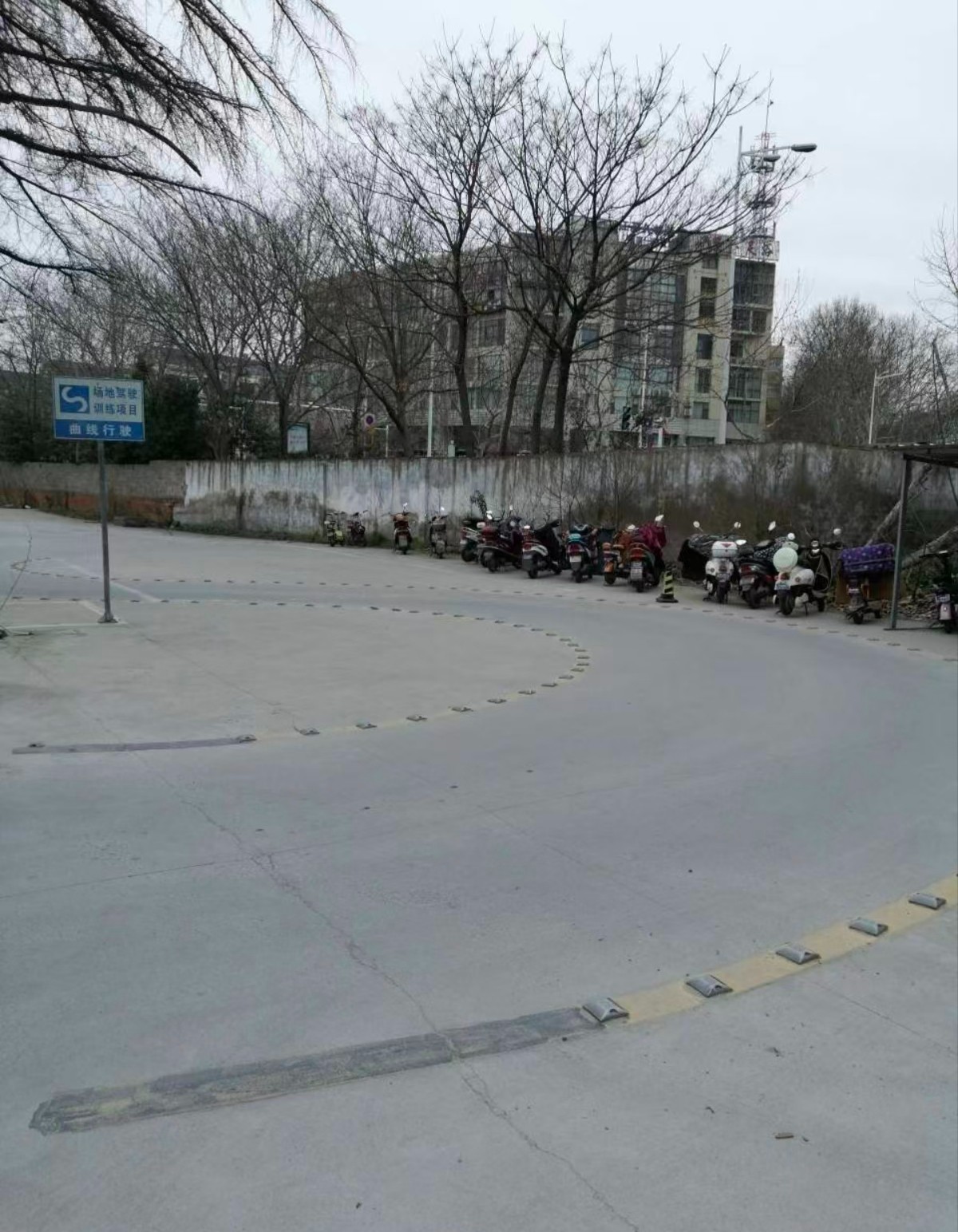 驾校练车