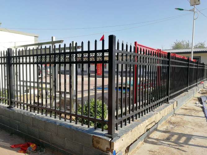 公园护栏-道路护栏施工厂家产品实物图