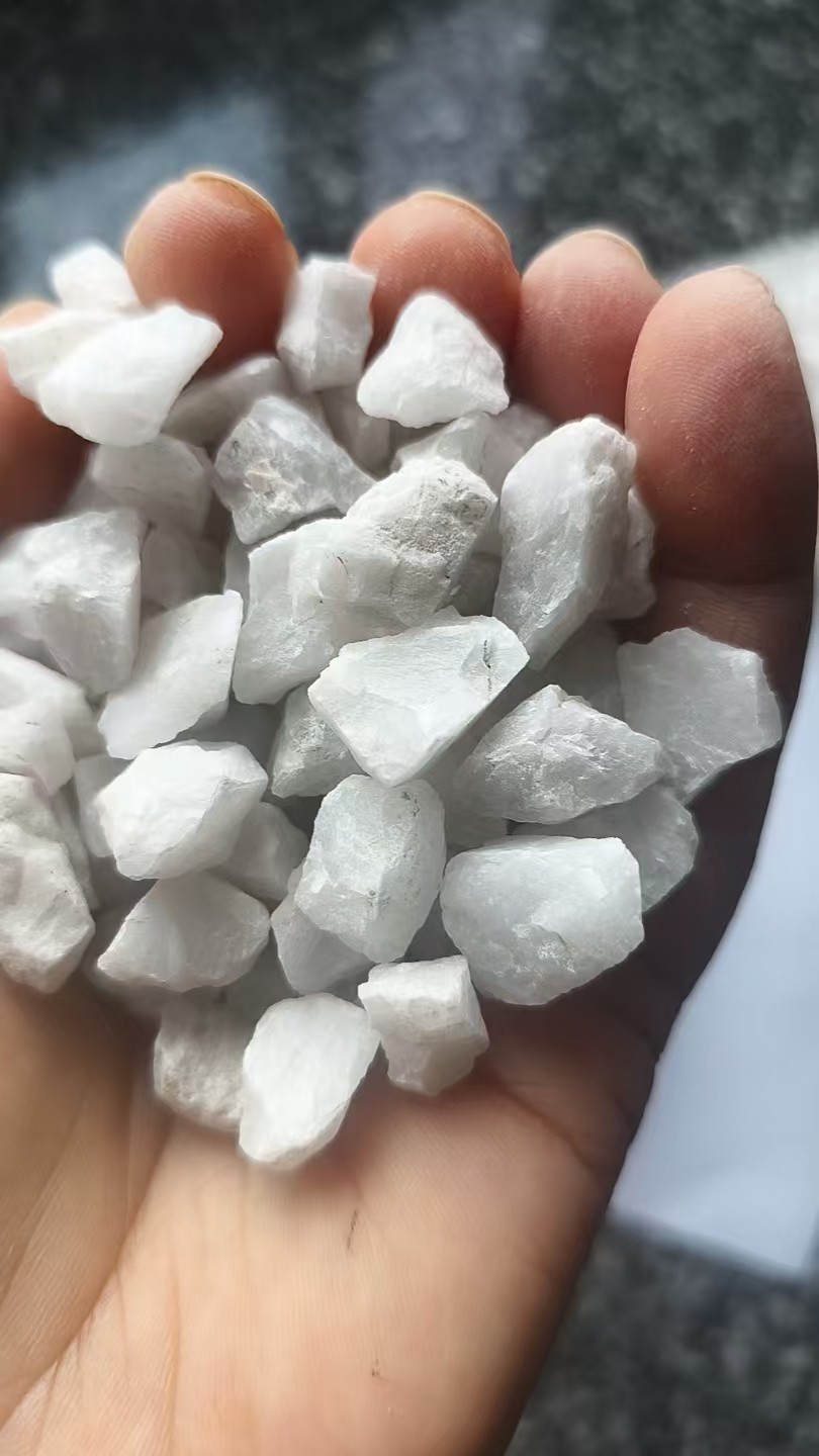 天山区白石英砂产品实拍
