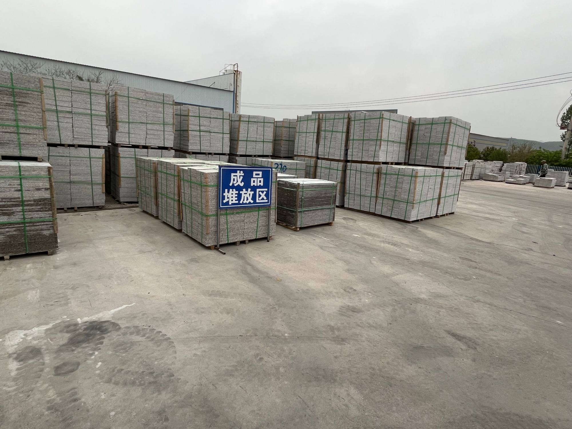 路沿石石材生产厂区实拍