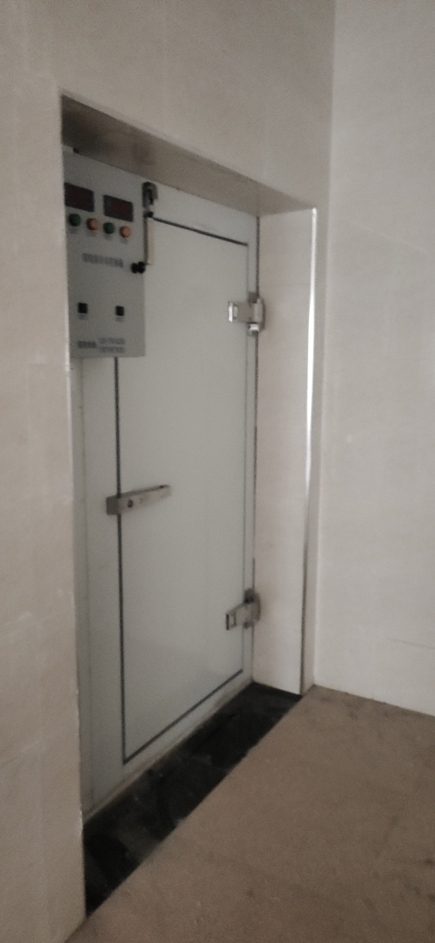 鲜花恒温保鲜库施工效果图