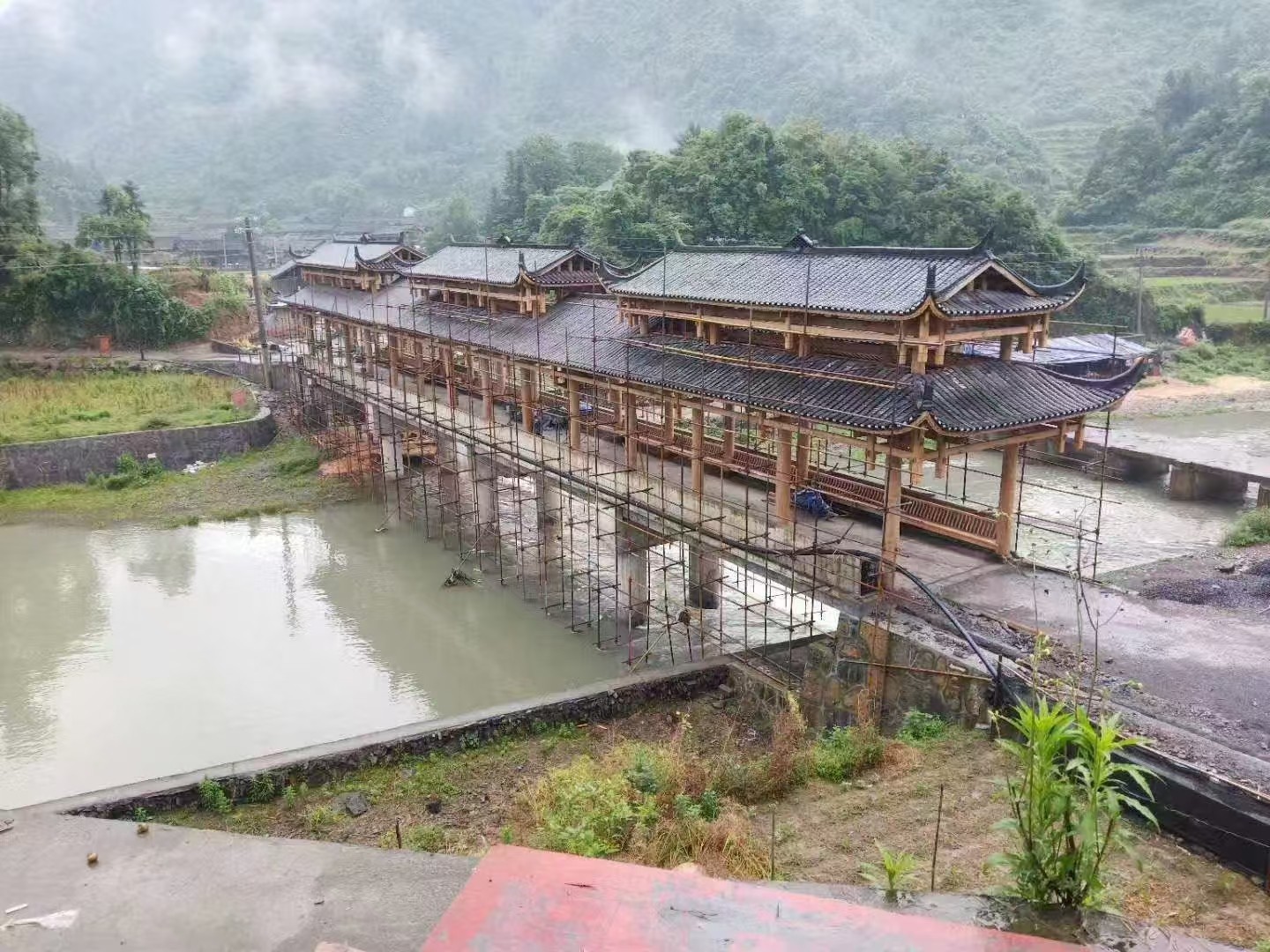 中式仿古别墅大门实景