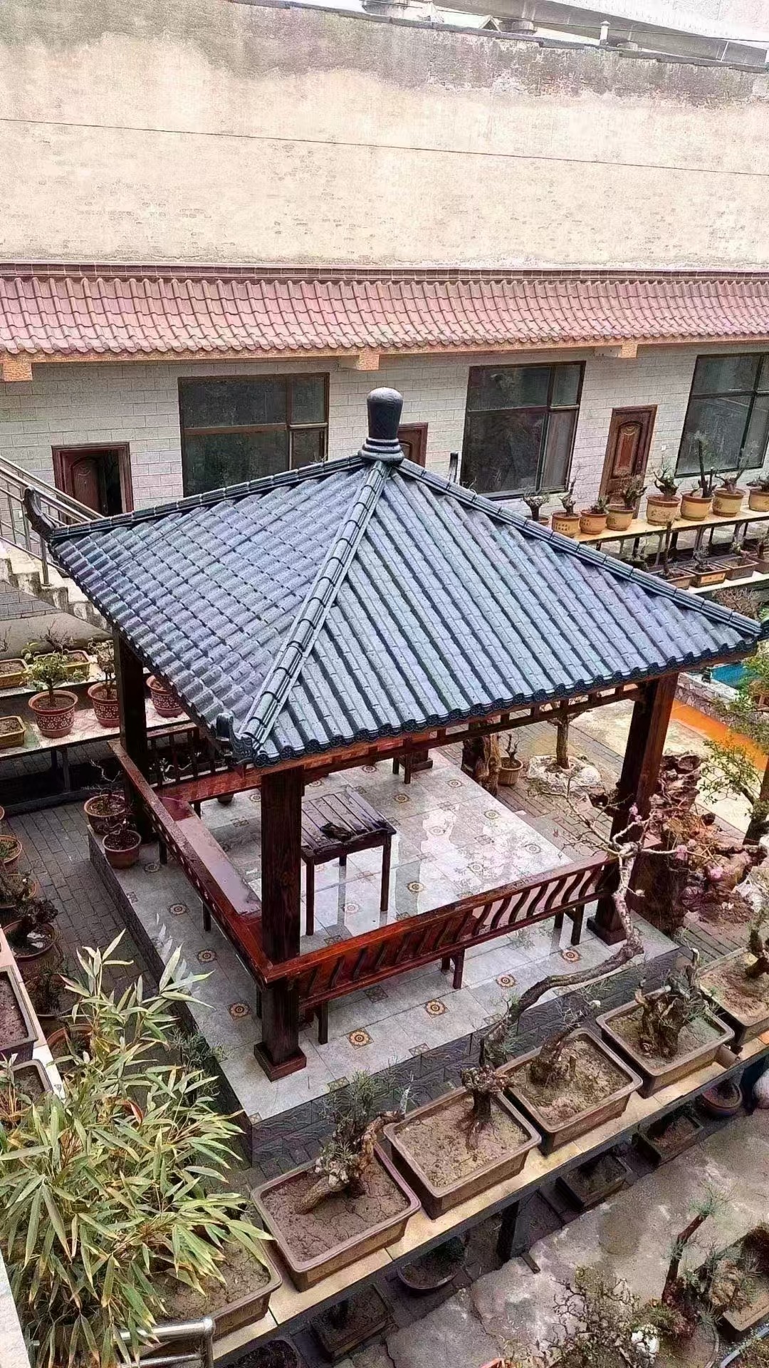 中式古建别墅大门实景图