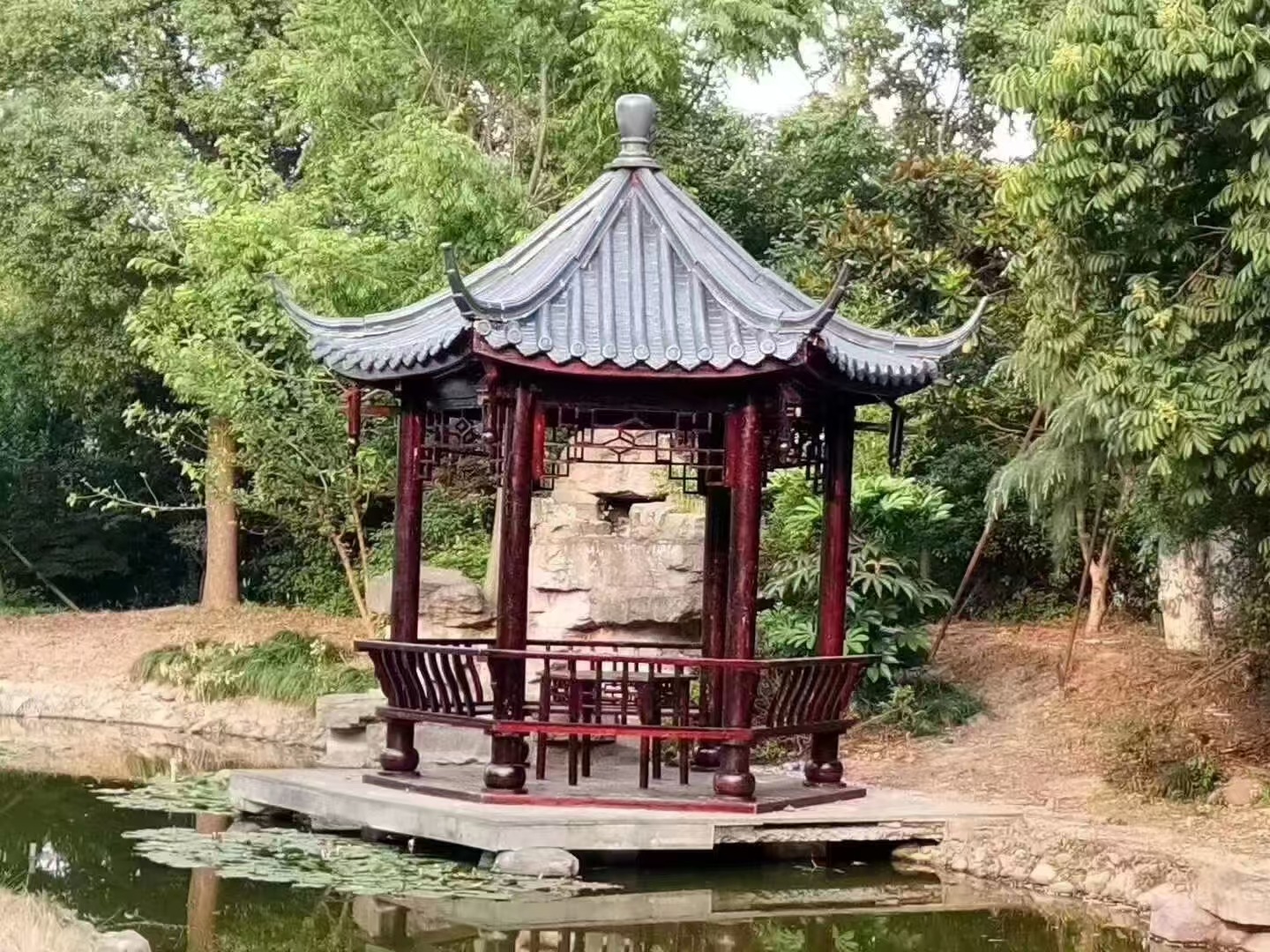 古建门头施工现场实拍
