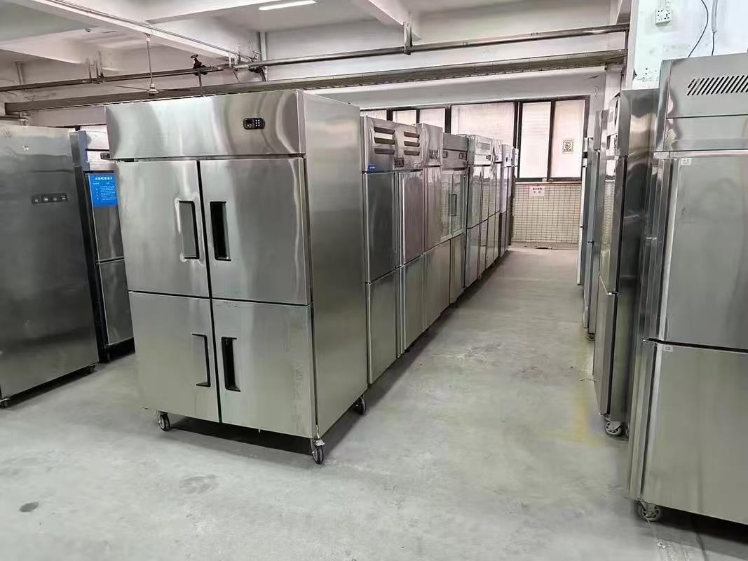 商用燃油灶具门店实景