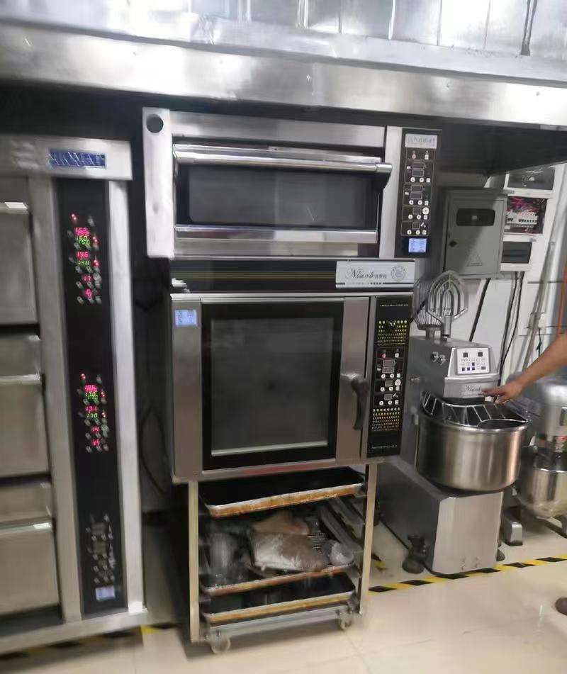 襄城区厨具上门回收服务现场