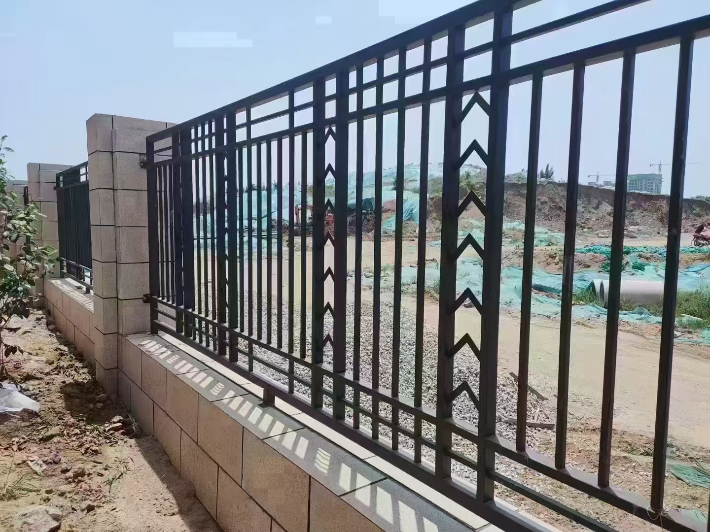 铁艺栅栏厂区实拍
