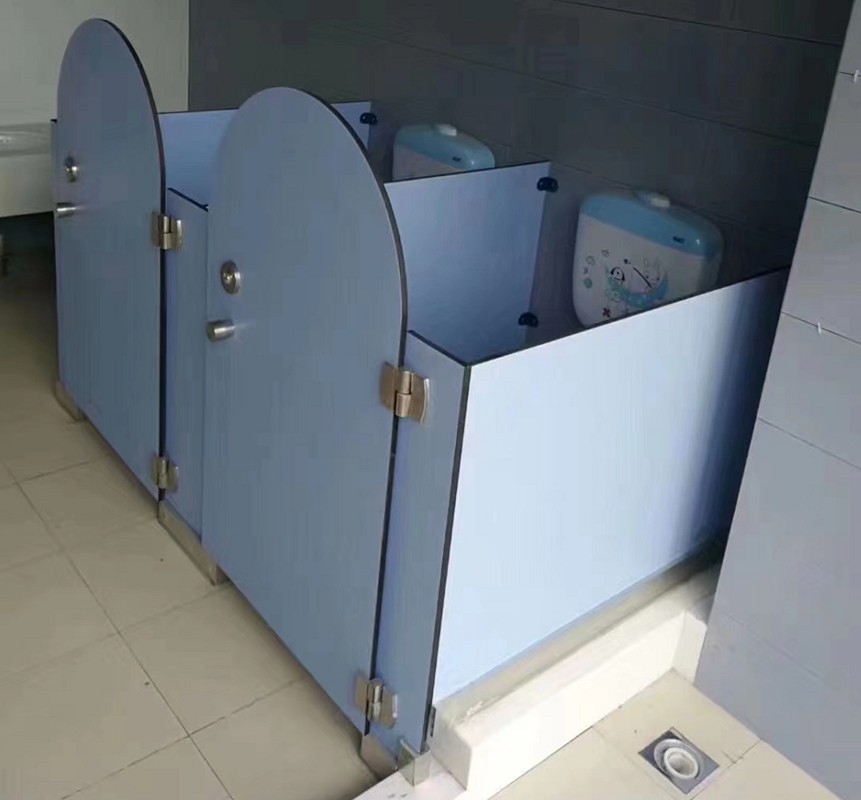 蜂窝板安装完成后商用空间效果