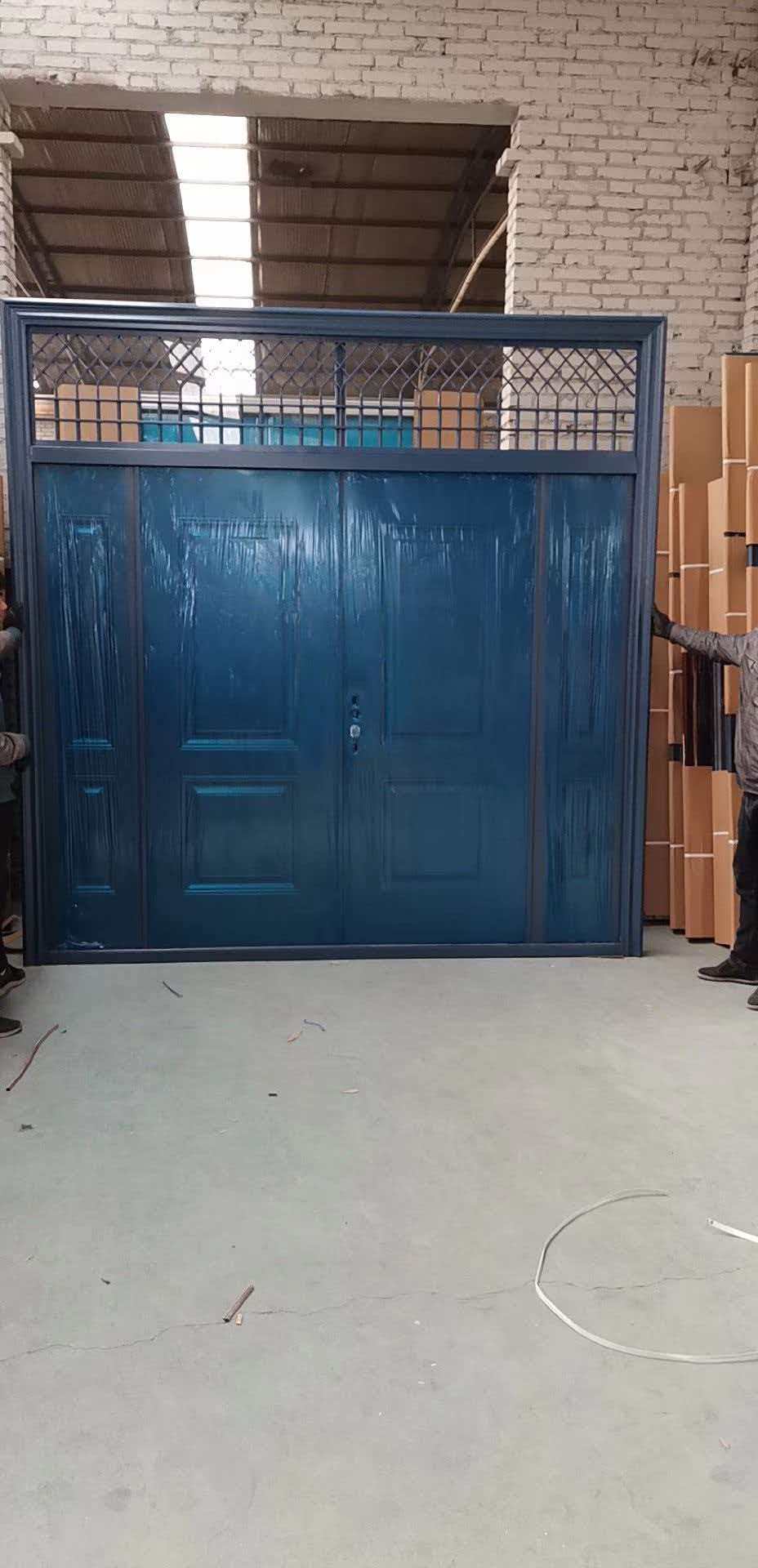 河北宿舍门生产实拍