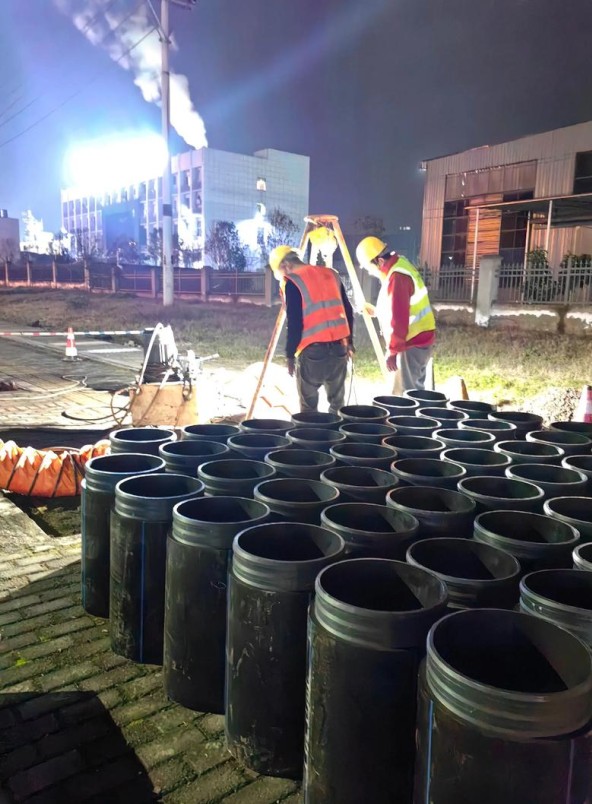 老旧燃气管道置换施工现场