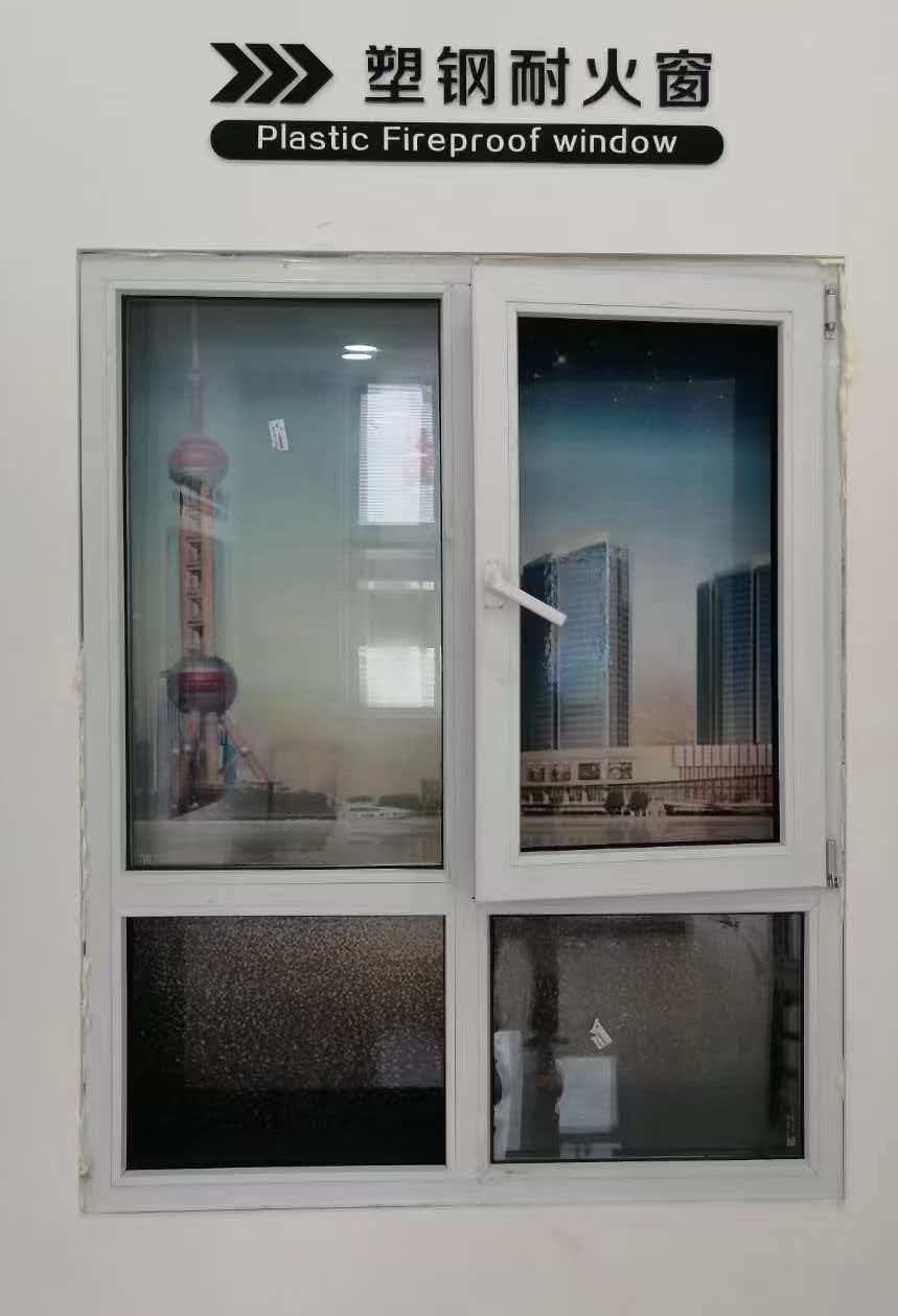 密闭窗生产车间实景