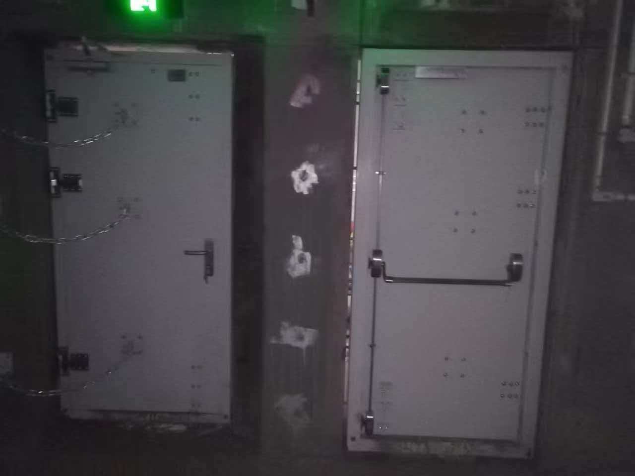 丙级防火门生产车间实拍