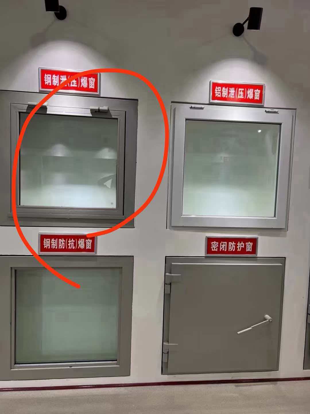 河北耐火窗生产车间实景