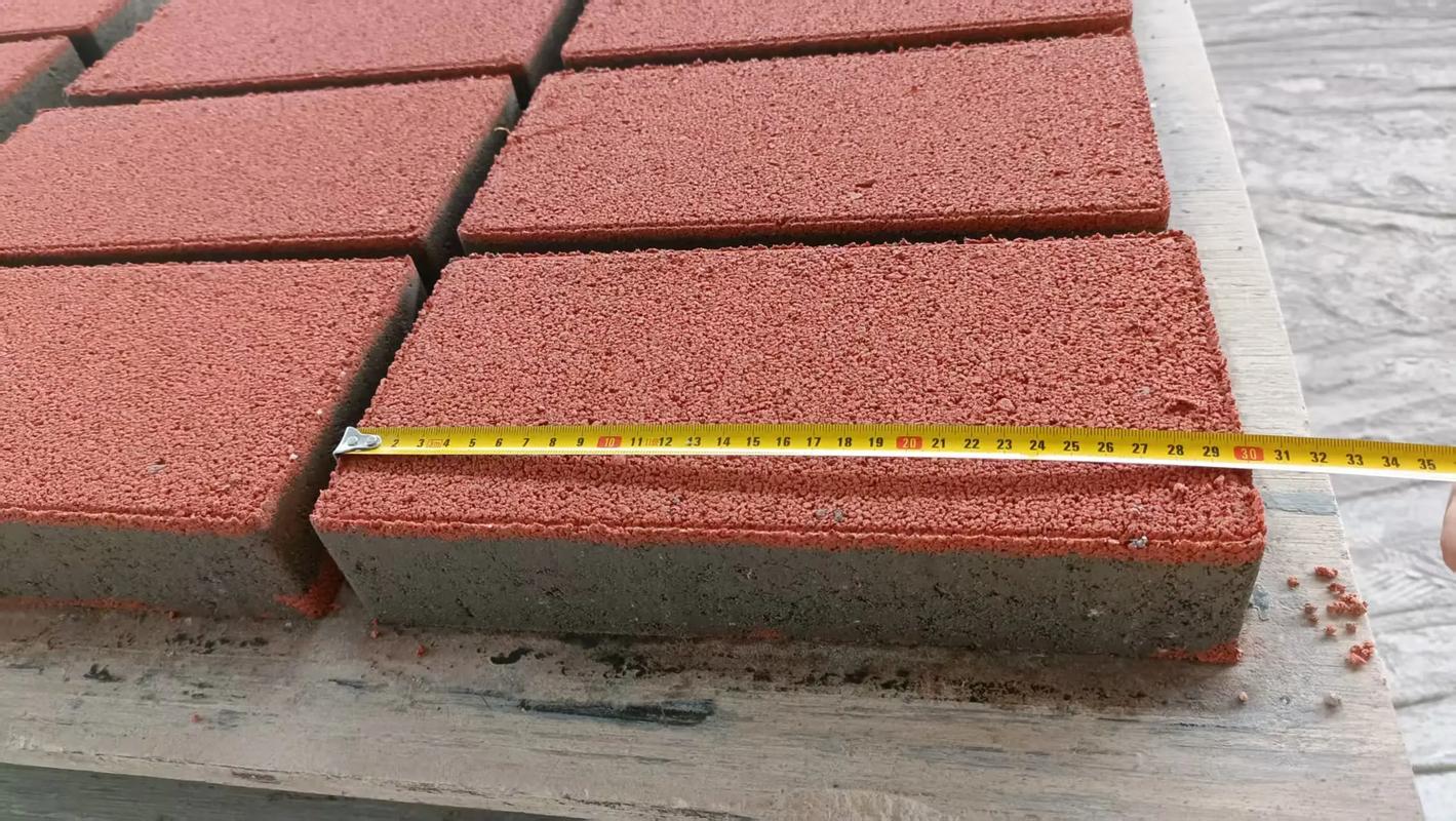 混凝土侧石生产车间实拍