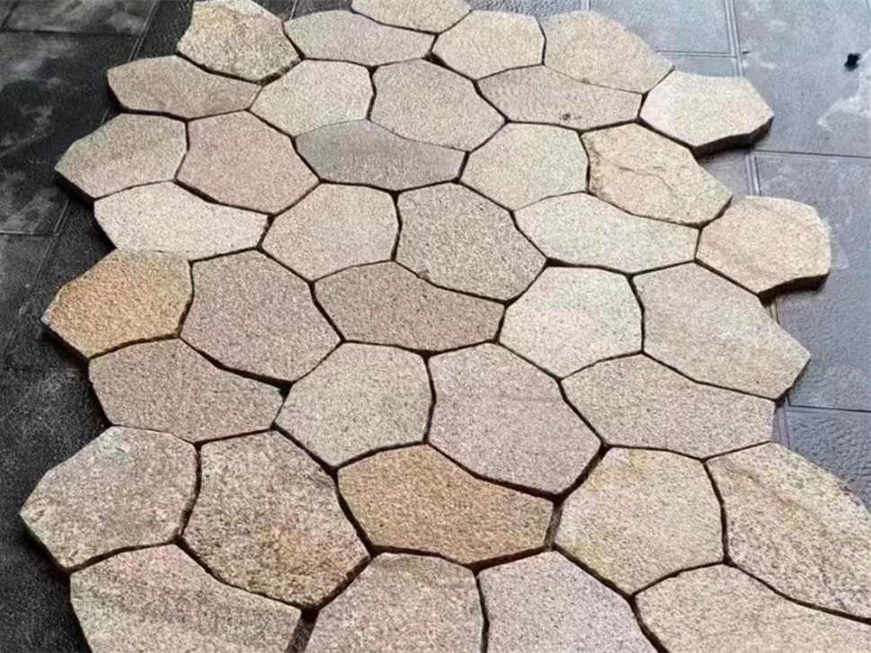 网贴石生产实景