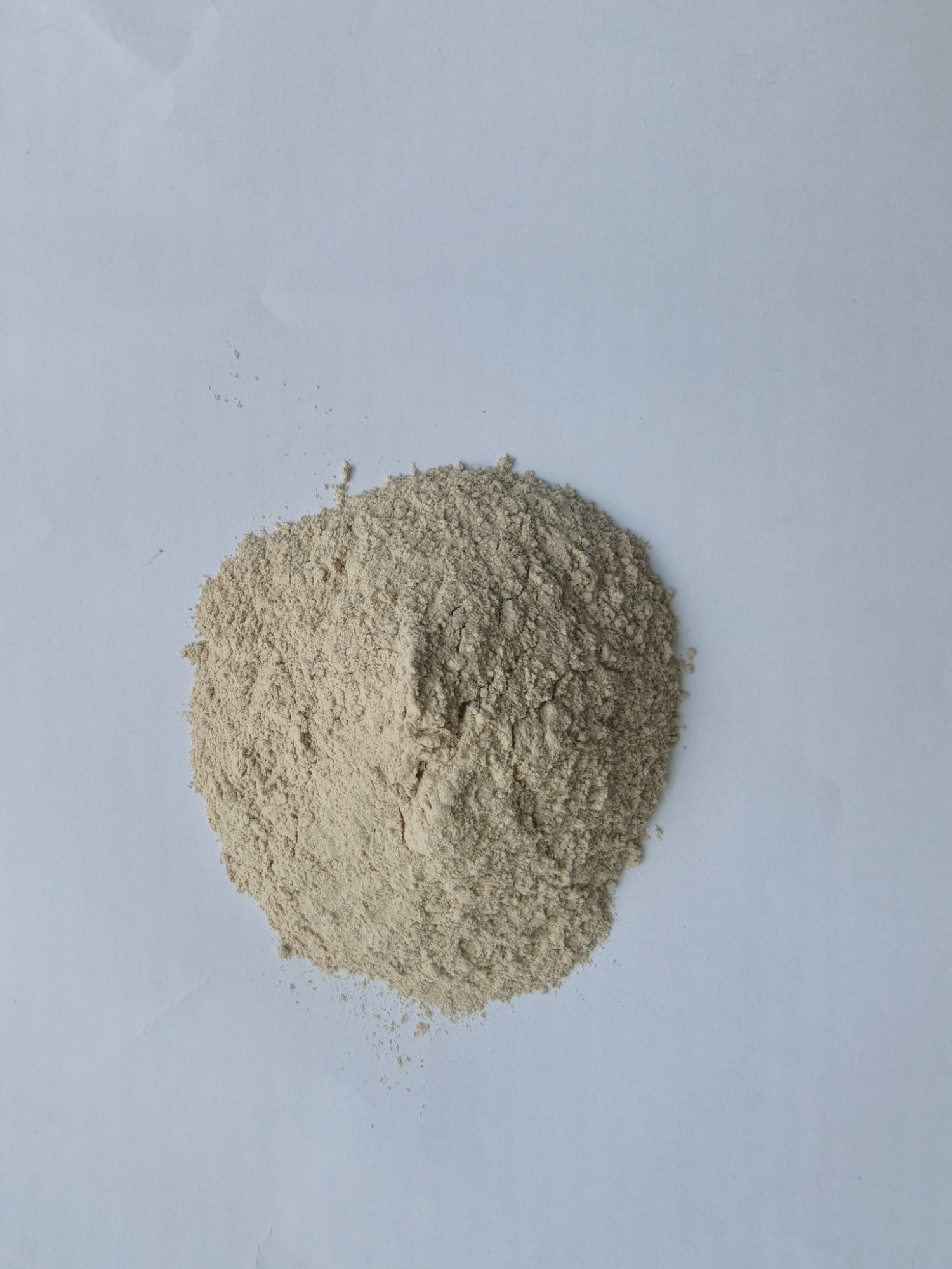 河南吸附剂沸石粉生产现场