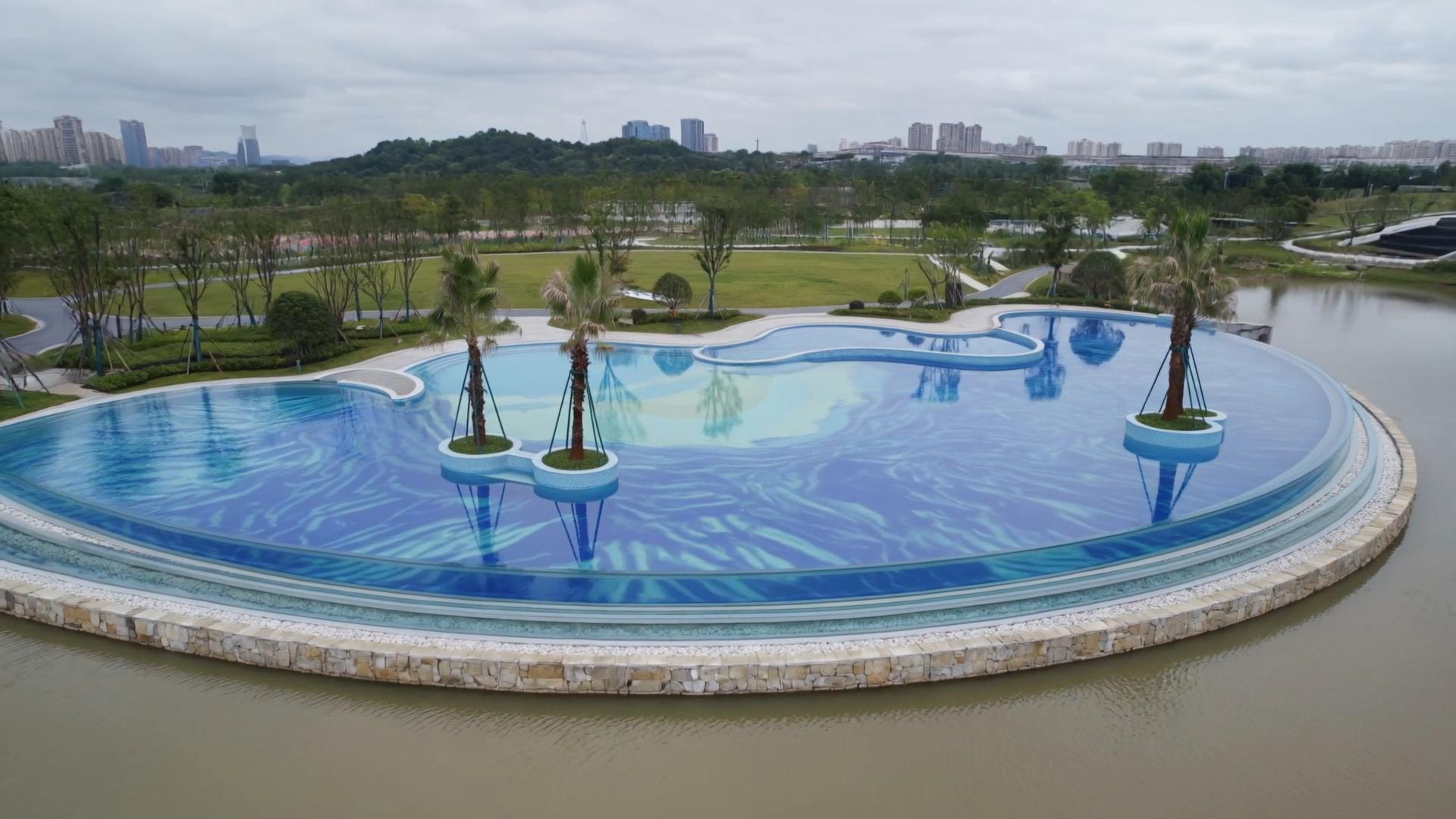 湖北超大型鱼缸定制施工场景