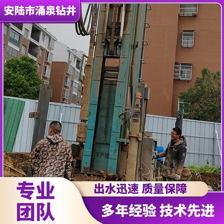 宜昌本地建筑打桩施工现场