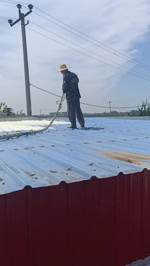红薯库窖聚氨酯喷涂施工现场
