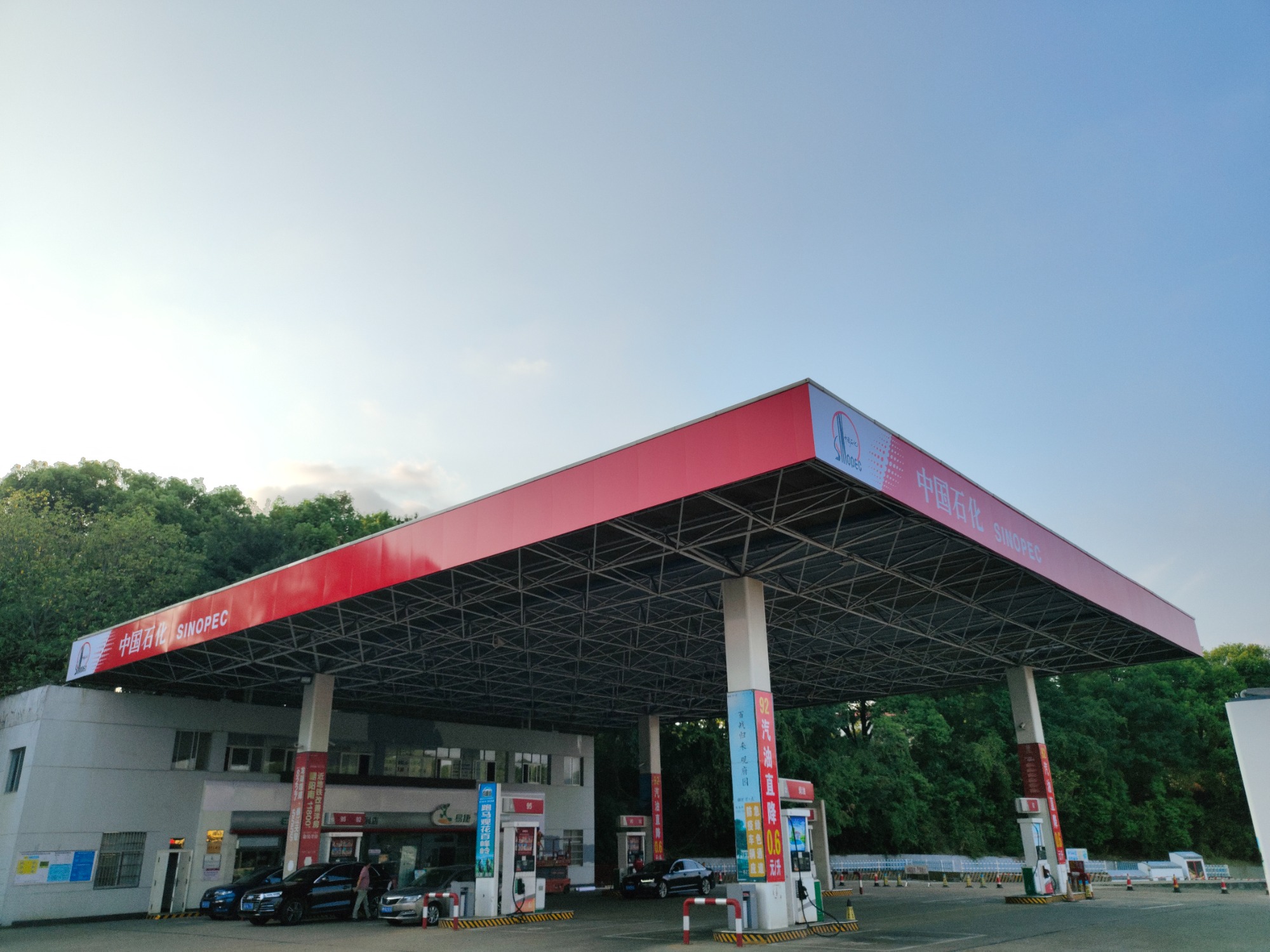 江西标识字牌安装施工现场