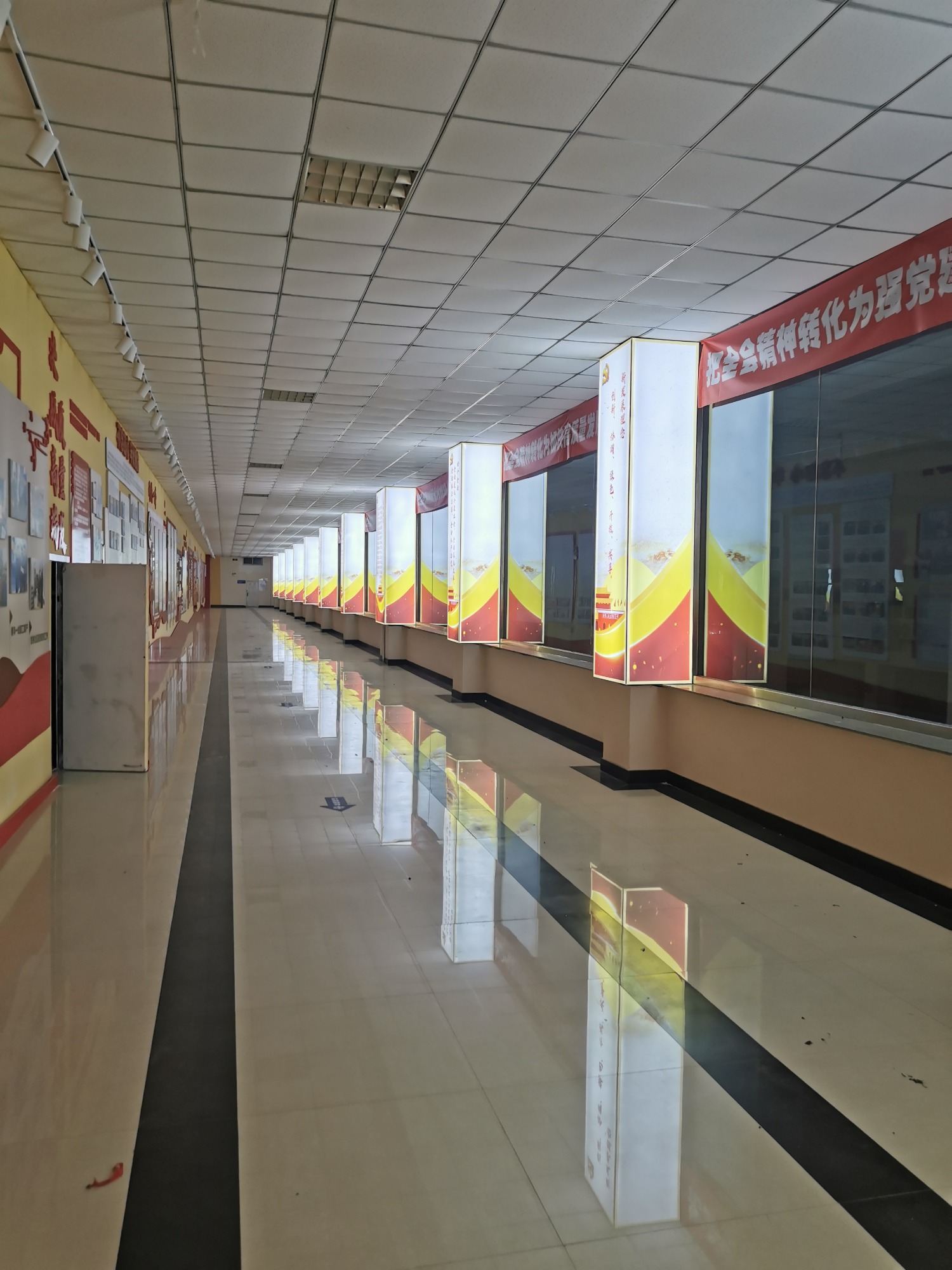 3M灯箱定制实景展示