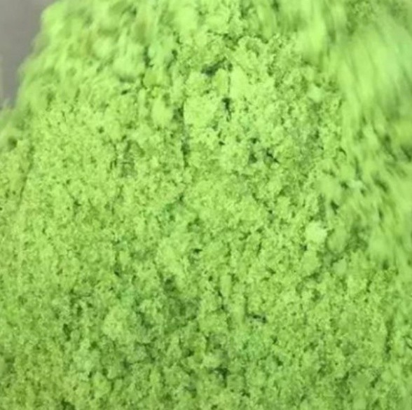 工业硫酸亚铁晶体展示