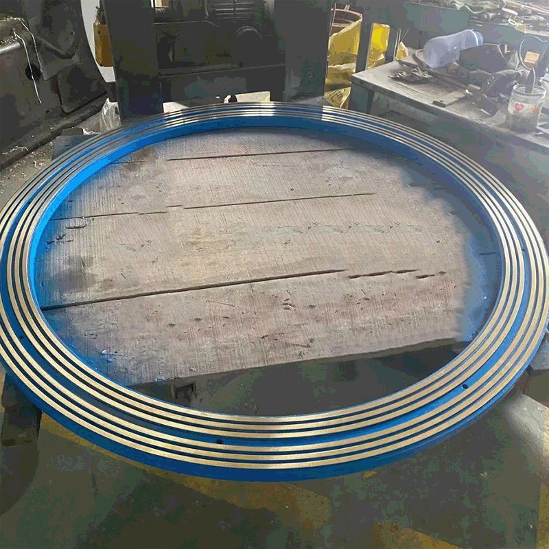 盘式散热端盖产品示意