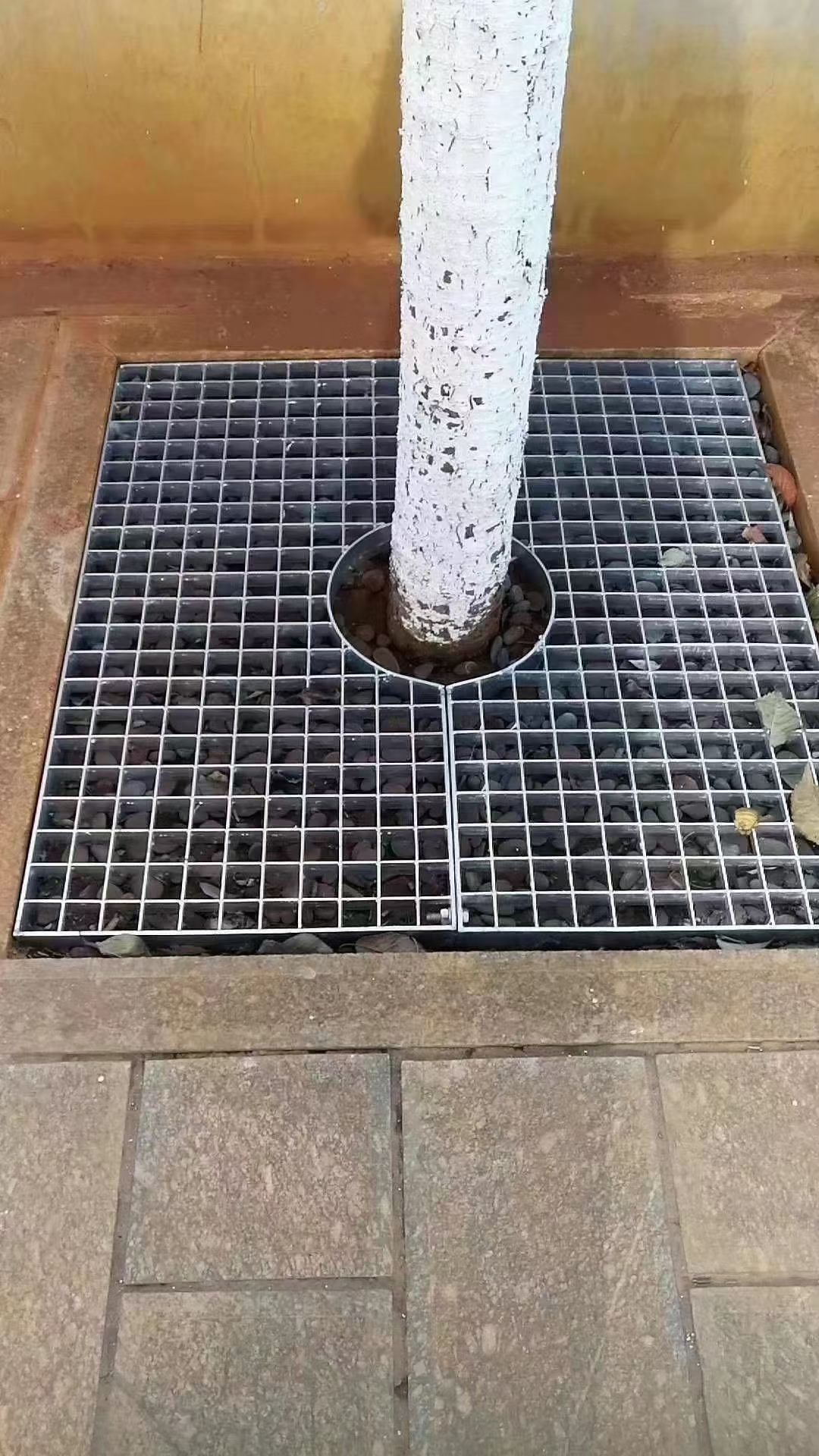 钢格栅生产线实景