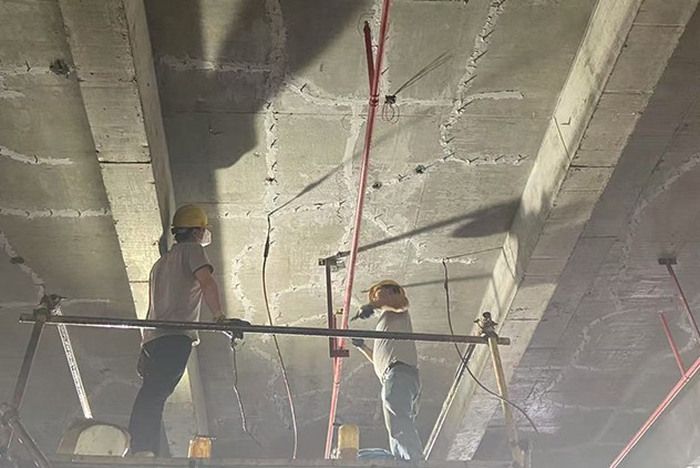 结构加固施工现场