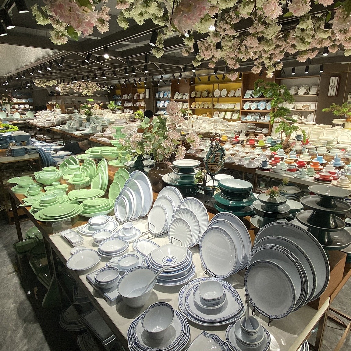 智能餐饮配套实景图