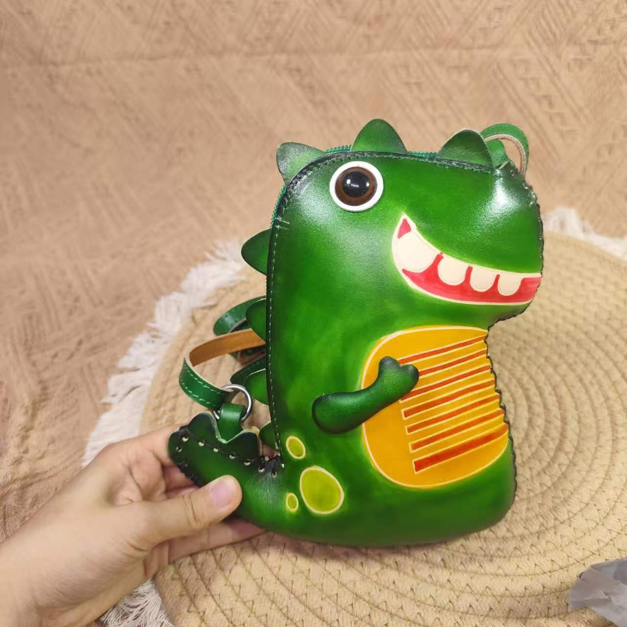 可斜挎单肩包产品图