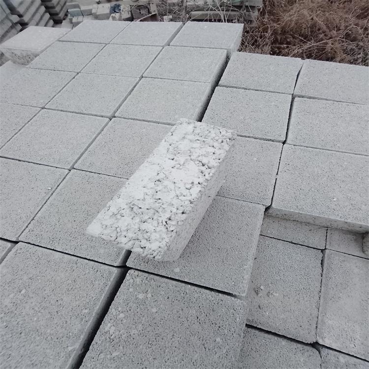 透水步道砖生产成品