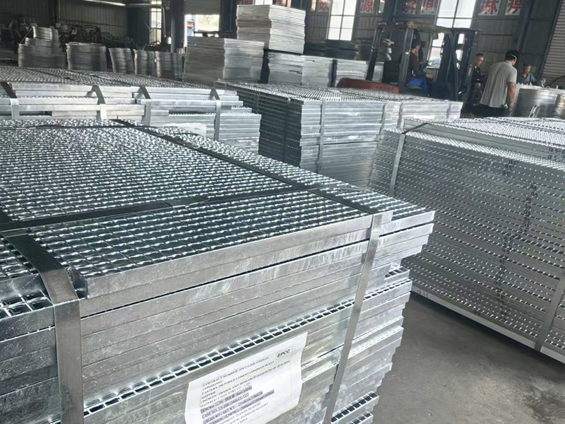 压焊钢格栅应用示例