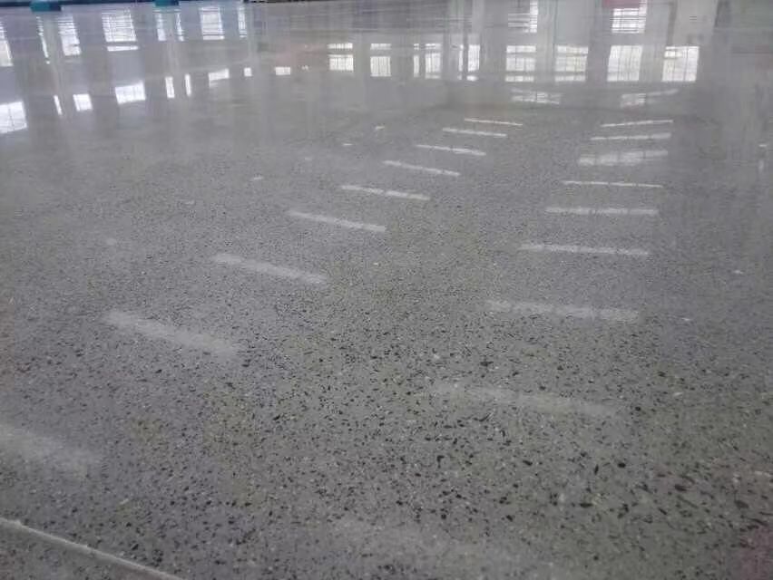 地面打磨施工实景