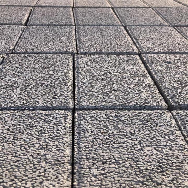 透水砖生产实景图