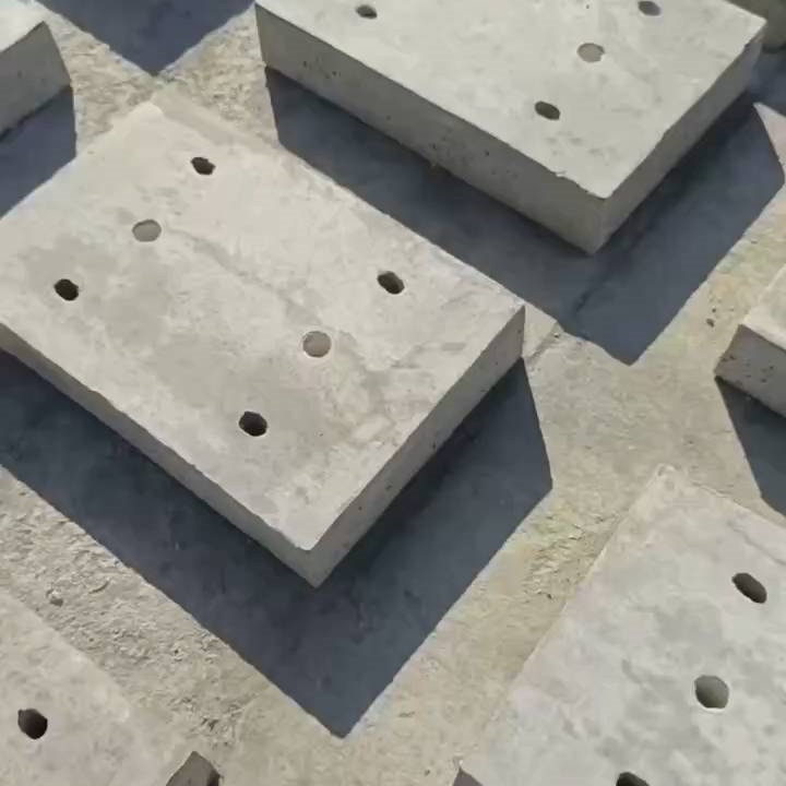 混凝土盖板生产现场