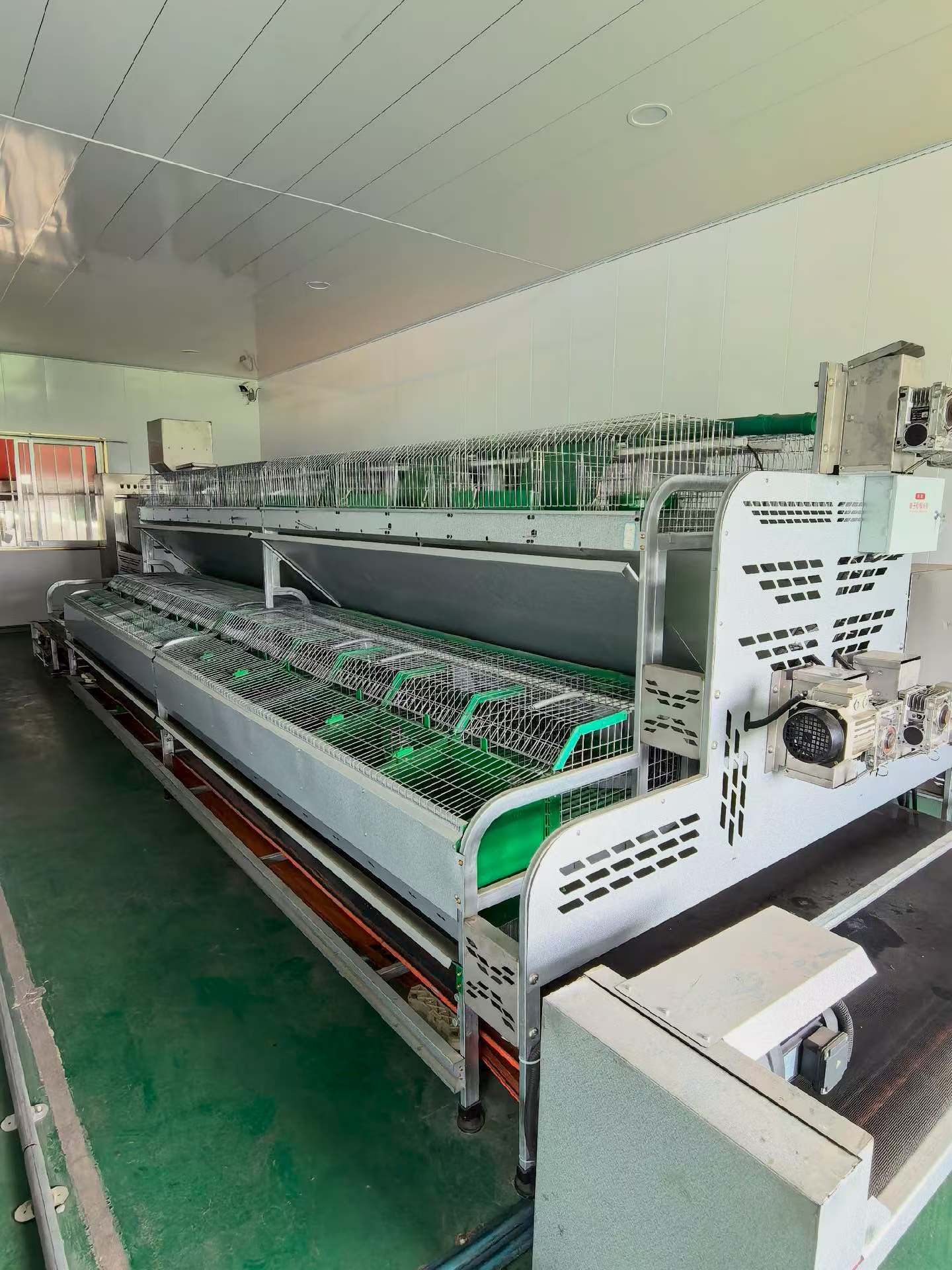 Rabbit Cage Equipment