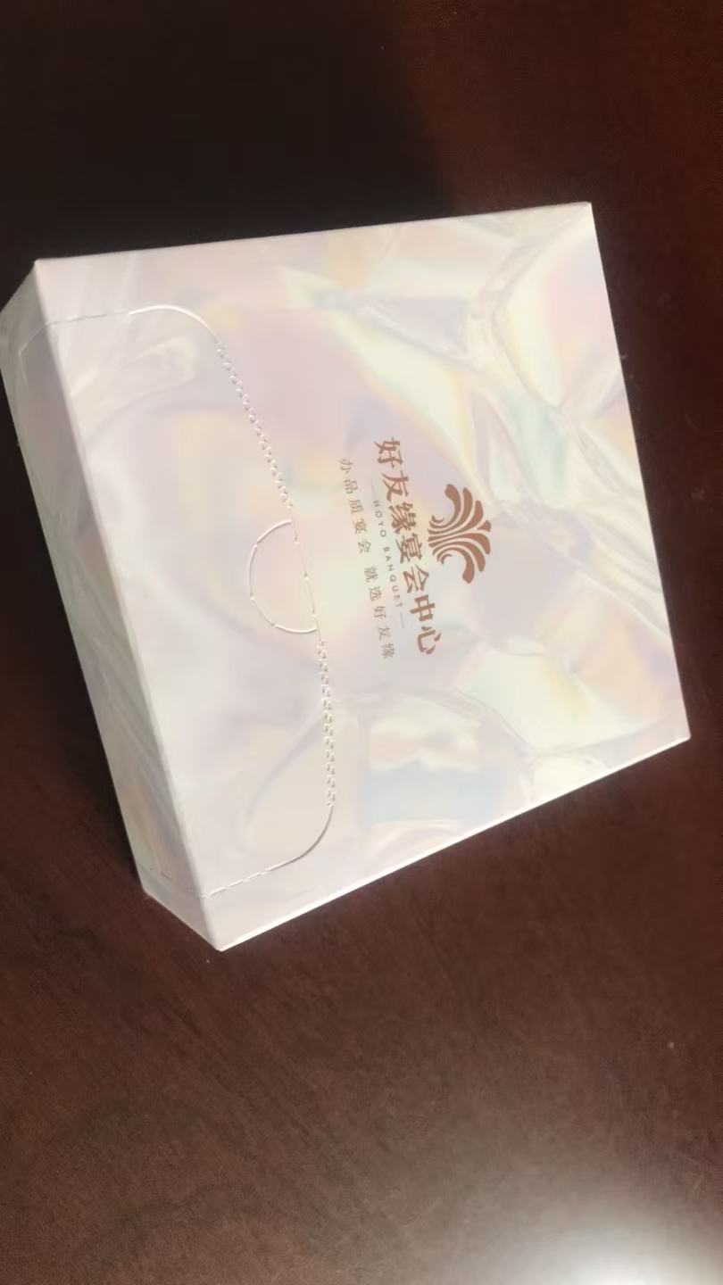 餐巾纸生产与包装流程展示