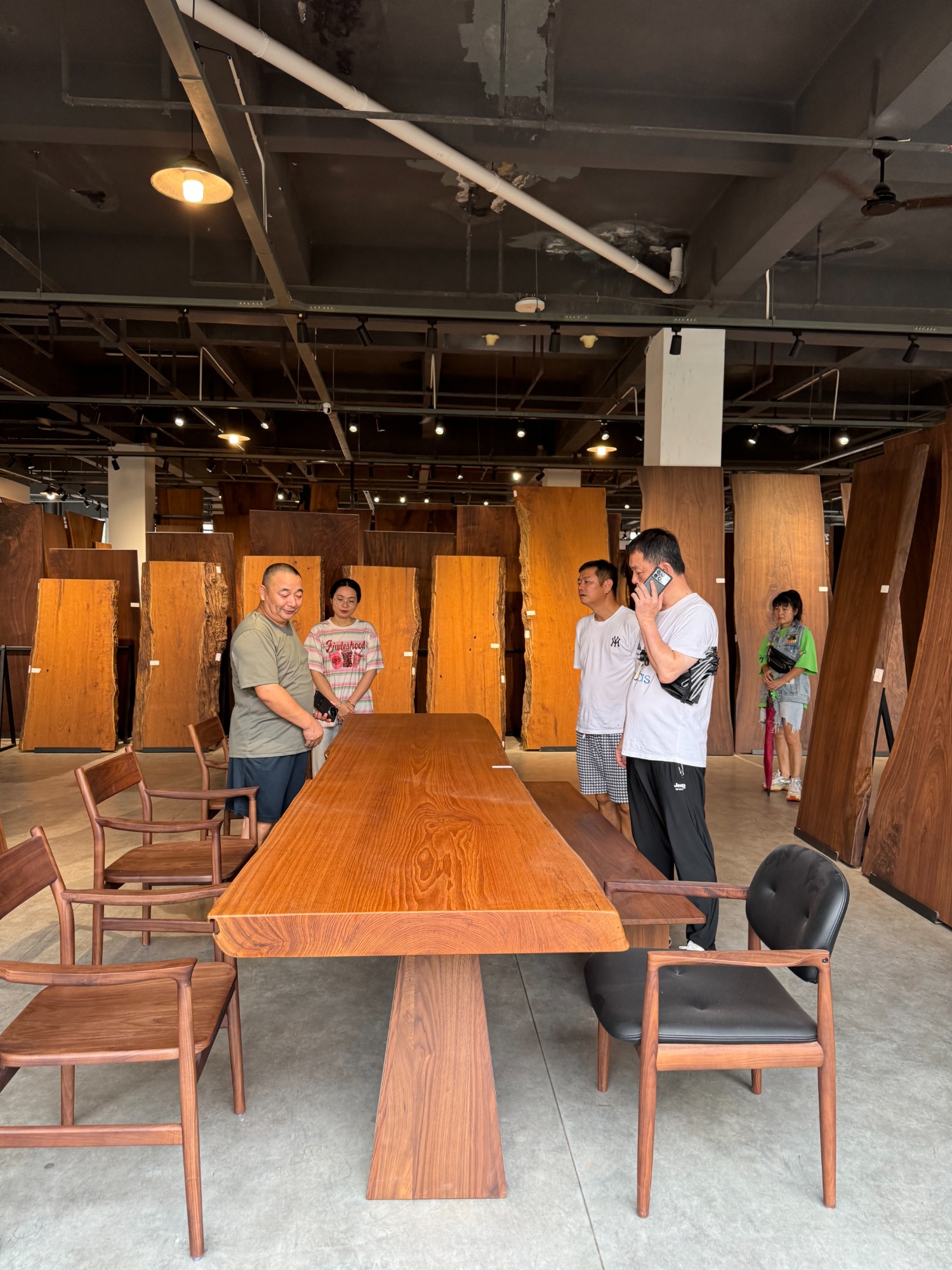 实木原木大板展示
